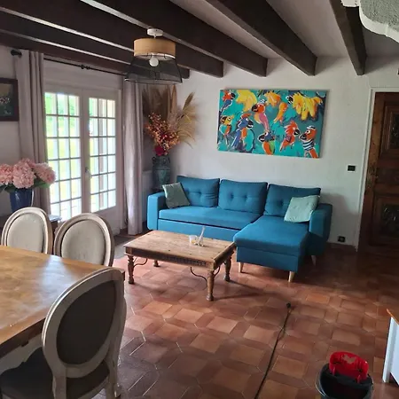 La Petite Maison Normande أونفلور